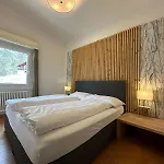 Appartement Center, Sauna, View - Haus Linaria *